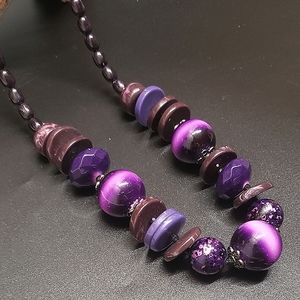 Unique Vintage Purple Umbre Lucite Beaded Statement Necklace